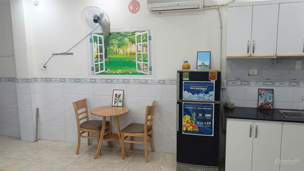Mình có máy chdv view đẹp lắm, đối diện ngay sân golf, tennis, gần trường, 1,2,3, chợ sơn kỳ, aeon