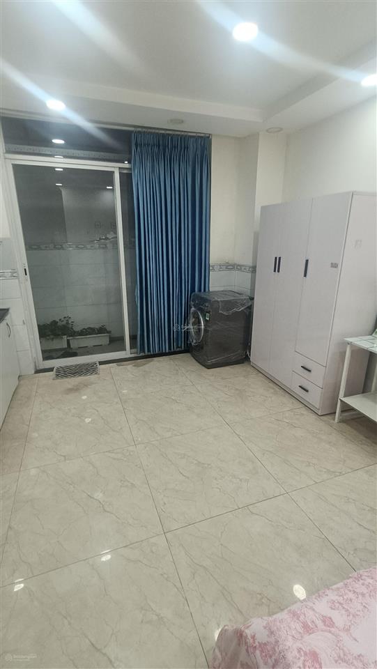 Cho thuê chdv đầy đủ nội thất. ngay siêu thị aeon trường, chợ, công viên, đại học công thương