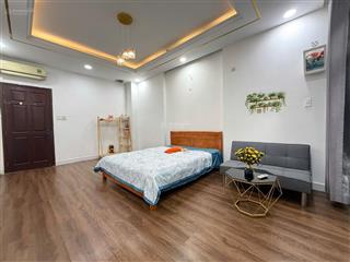Mình còn 1 chdv 2 phòng ngủ, nguyên lầu, 60m2, nội thất đầy đủ, thang máy, gần sát siêu thị aeon.