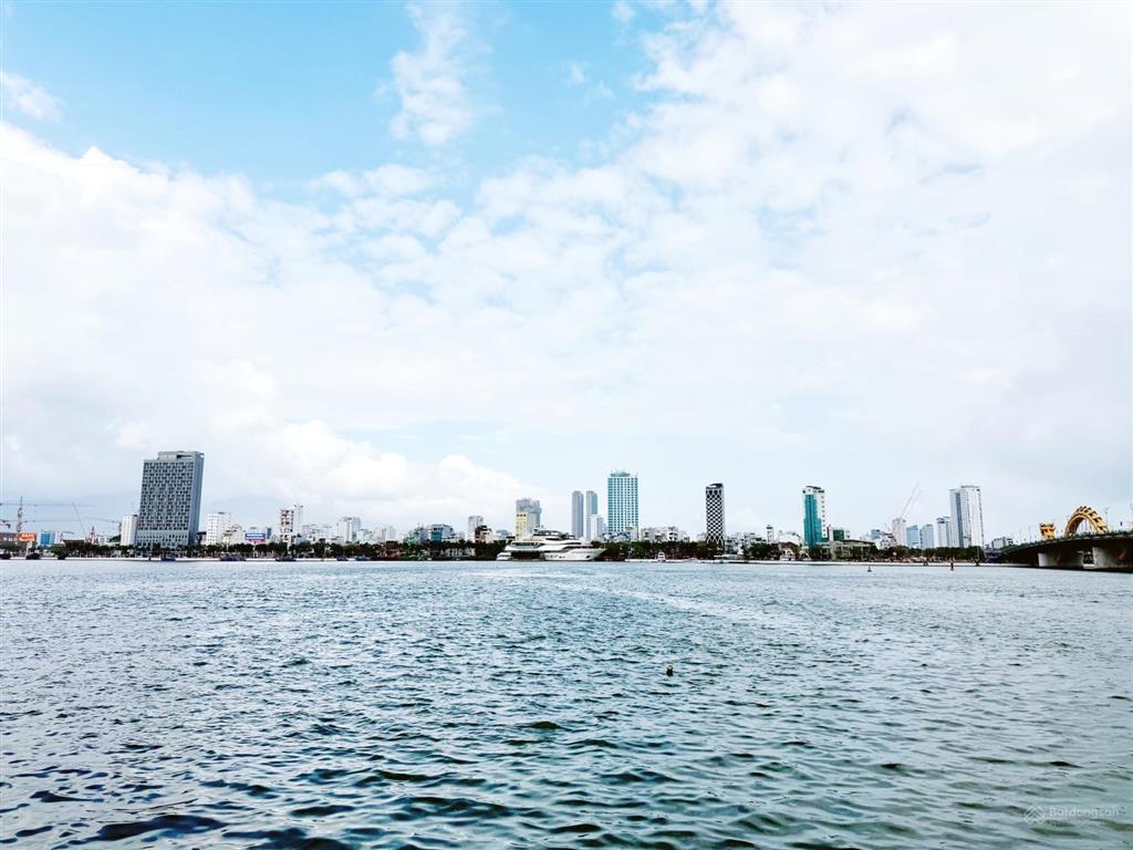 Bán đất 2 mặt tiền nguyễn huy chương. vị trí siêu đẹp gần biển mỹ khê