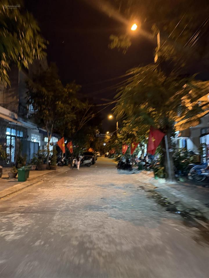 Chính chủ gởi bán đất mặt tiền đường 5m5 giáp hải ! vị trí đẹp !