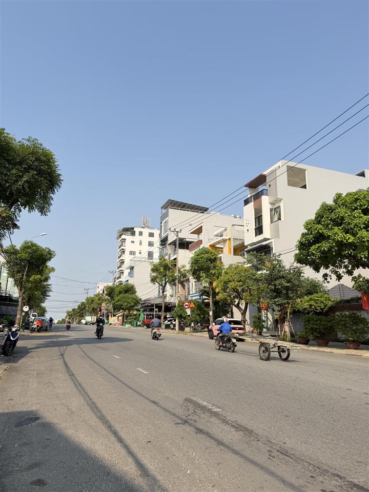 Chính chủ cần bán lô đất tâm huyết xây căn hộ dt 196m2  ngang 7,5m kiệt ô tô 5,5m đường bùi tá hán