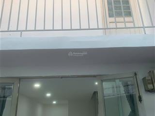 Bán gấp nr 1pn, 1wc, 18m2 tại hẻm 1 xec, quốc lộ 1a, q12, hcm, giá 750 triệu vnd