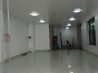 Hàng hiếm tại thị trấn trâu quỳ, 5 triệu/th, 80m2, cho thuê văn phòng hot!