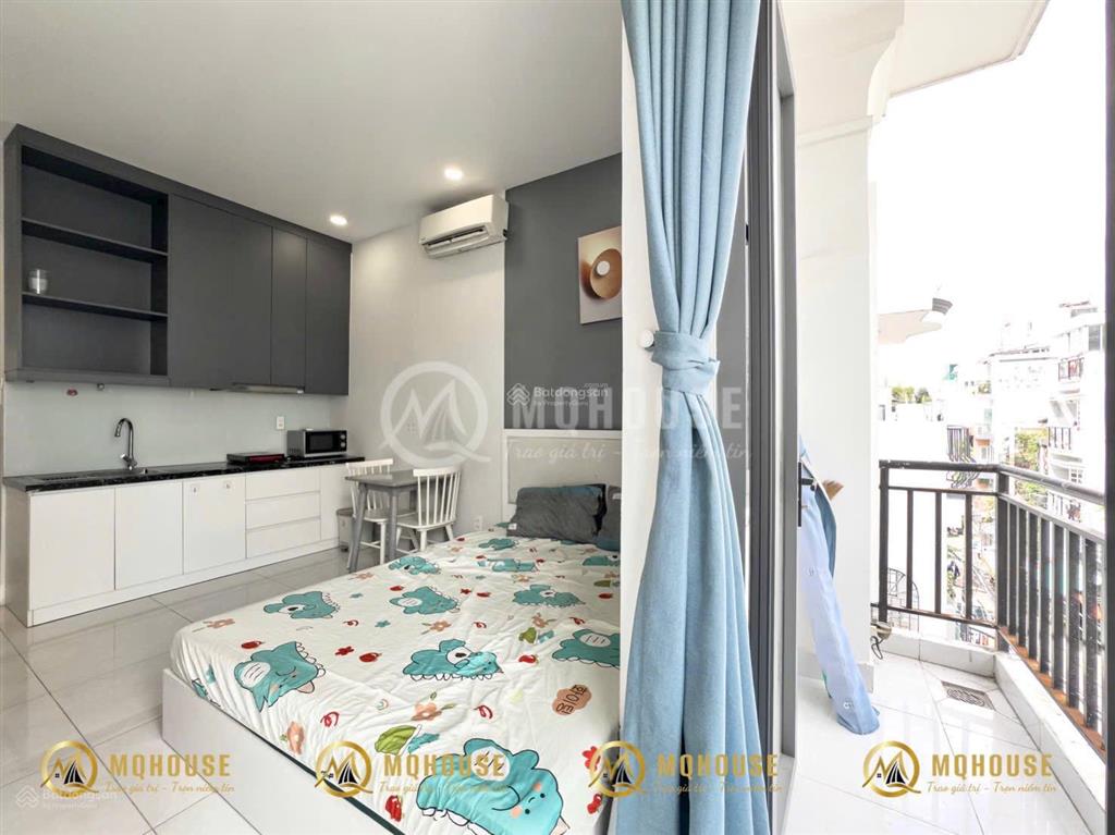 Căn hộ cao cấp ban côngthang máy, hầm xehẻm oto ngay cầu công lý, terra royal, chợ tân định q1