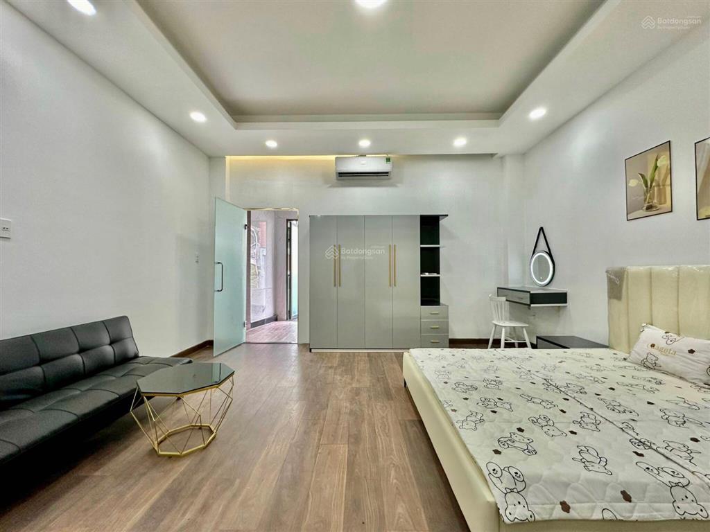 Căn hộ 1 phòng ngủ ban công lớn mát giặt riêng, 55m2 ngay cầu lê văn sỹ, ramana hotel, bờ kè q3