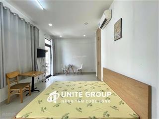 Căn hộ ban công lớn thang máy35m2hẻm oto ngay cầu vượt 3/2,đh bách khoa,hoa sen,ueh, huflit q10