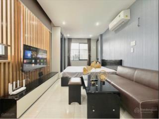 Căn hộ full nt  cửa sổ lớn  ngay pullman hotel, bùi viện, trần hưng đạo, cầu ông lãnh q1