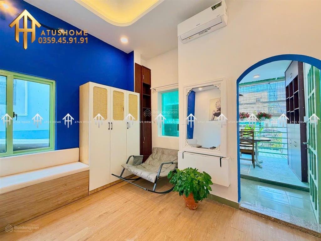 Căn hộ 1pn ban công, cửa sổ lớnmáy giặt riêng gần cầu lê văn sỹ, bờ kè trường sa,ramana hotel q3