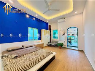 Căn hộ 1pn ban công, cửa sổ lớnmáy giặt riêng gần cầu lê văn sỹ, bờ kè trường sa,ramana hotel q3