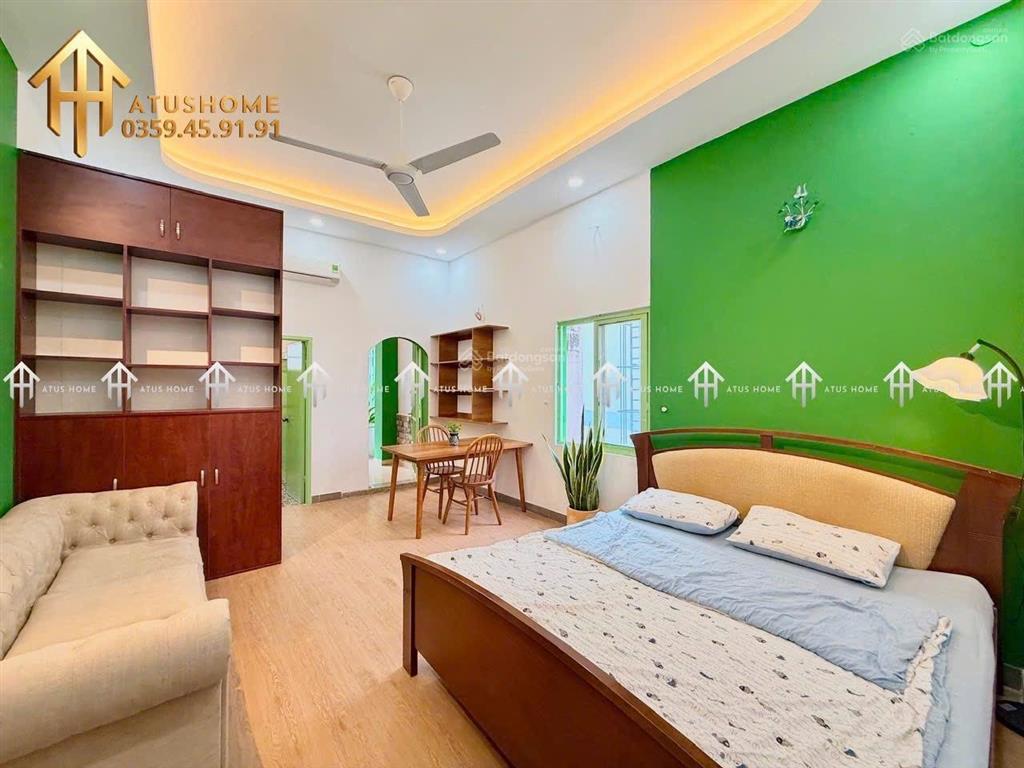 Căn hộ 1pn ban công, cửa sổ lớnmáy giặt riêng gần cầu lê văn sỹ, bờ kè trường sa,ramana hotel q3