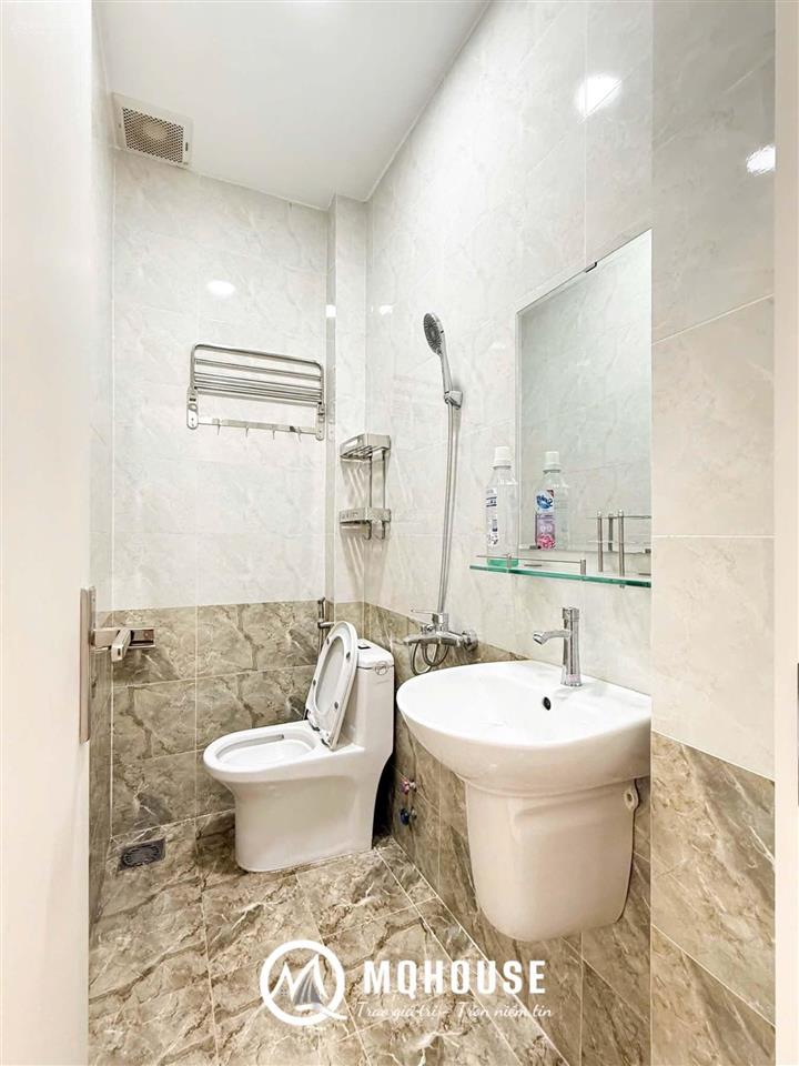 Khai trương căn hộ ban công, tách bếp, giá sv ngay vx dân chủ, chợ bàn cờ, ngã 6 phù đổng, ueh, hsu
