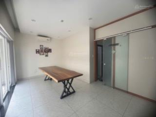 Cho thuê tầng 1 mặt tiền giá 32 triệu