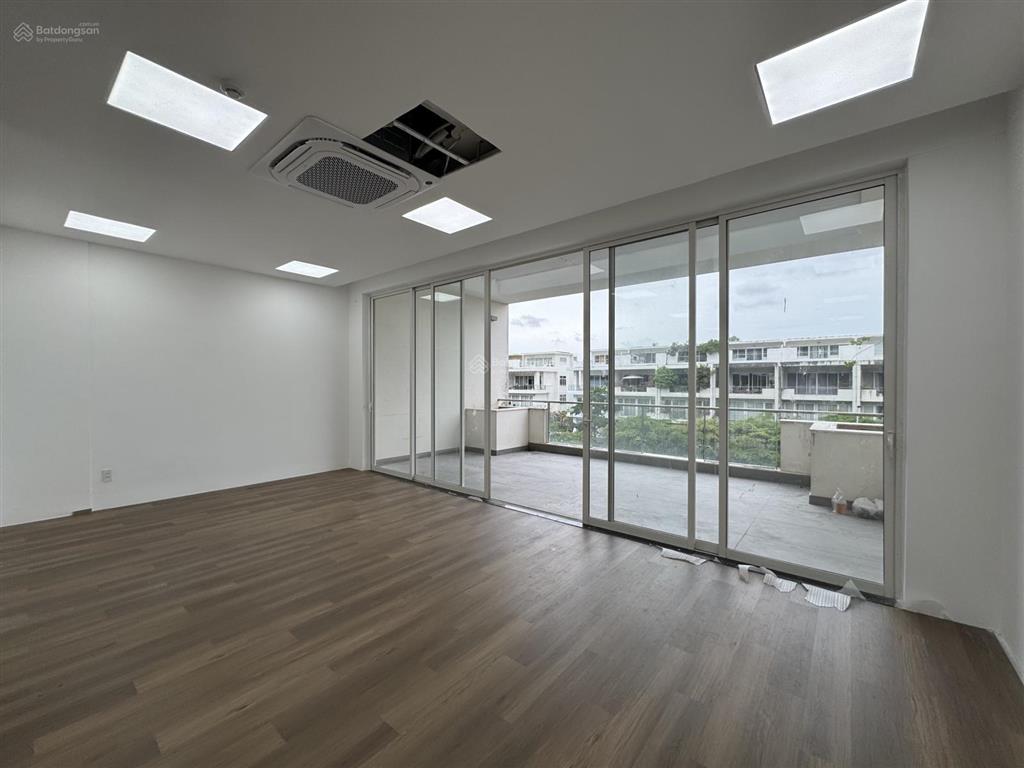 Chính chủ cho thuê tầng 1 và tầng 2 số 58 nguyễn cơ thạch, giá 55 triệu, diện tích 110m2