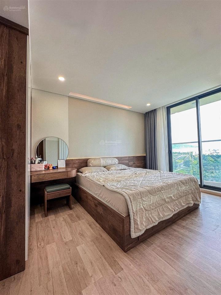 Bán căn góc siêu hiếm, đẹp, view sông ct1 riverside luxury, tặng full nội thất cao cấp tầng trung