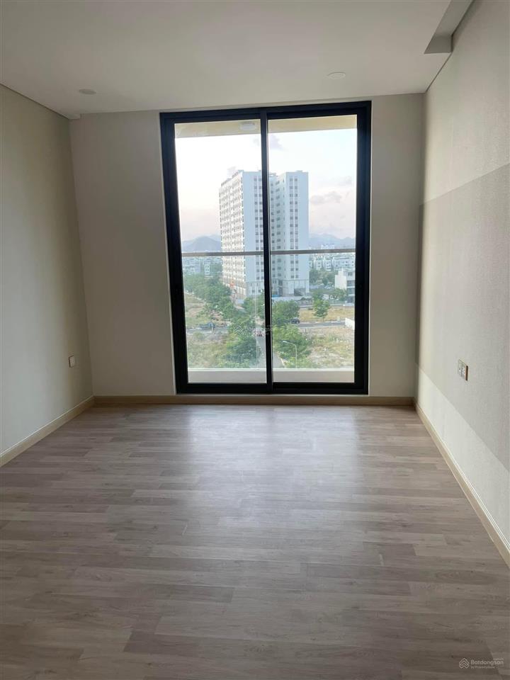 Bán căn hộ ct1 riverside luxury nha trang 2pn 2wc chỉ 3,9 tỷ, tầng trung view sông. cho thuê tốt