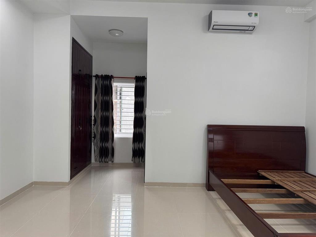 Cho thuê nhà riêng 72 s5, 30 triệu, sd gần 300m2, 4pn + 5wc + 3 tầng, đẹp, nhiều tiện ích
