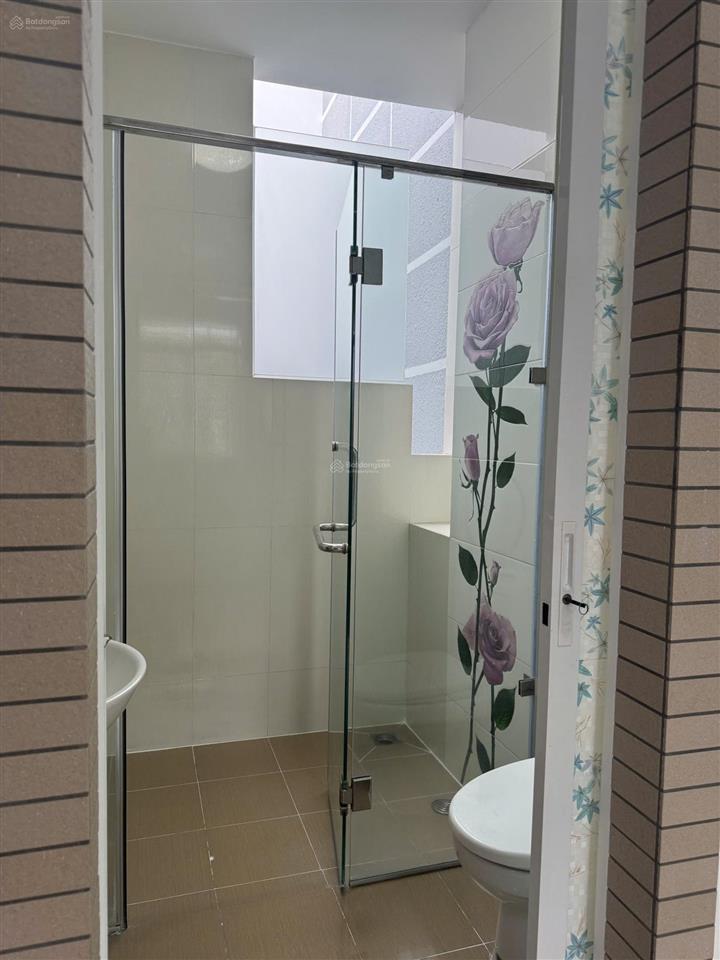 Cho thuê nhà riêng 72 s5, 30 triệu, sd gần 300m2, 4pn + 5wc + 3 tầng, đẹp, nhiều tiện ích