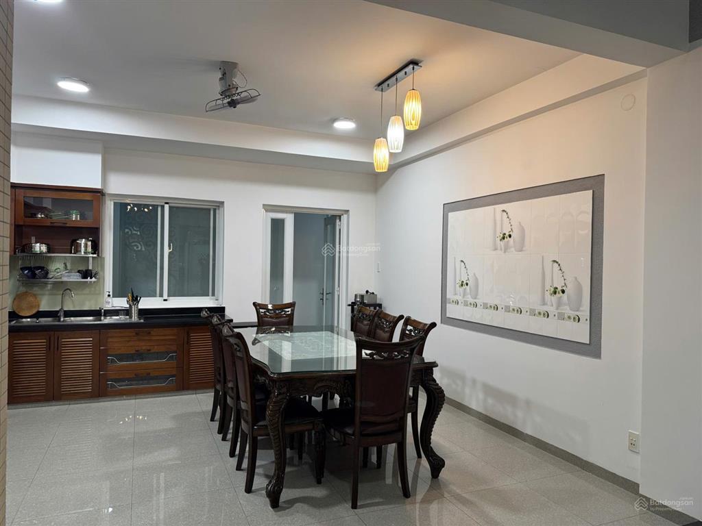 Cho thuê nhà riêng 72 s5, 30 triệu, sd gần 300m2, 4pn + 5wc + 3 tầng, đẹp, nhiều tiện ích