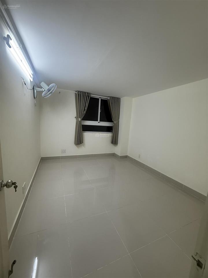 Căn hộ chung cư tầng 16 block a sổ hồng chính chủ
