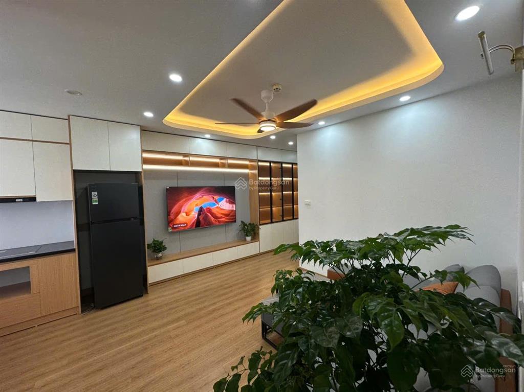 Cầu giấy  58m2 x 2n1vs full nt 4.95 tỷ  sẵn sổ đỏ slot ô tô  vào ở ngay