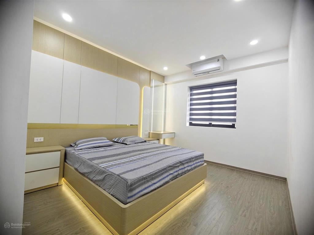 Chỉ nhỉnh 8 tỷ 107m2 (3pn  2vs) ct6 cầu giấy  full nt, sổ đỏ chính chủ