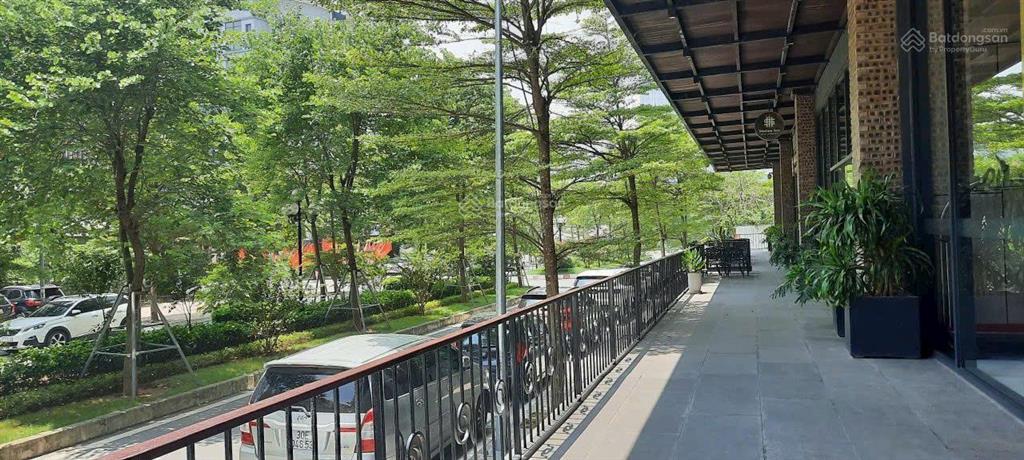 Bán duplex hồ tây 76m² giá 7,550 tỷ