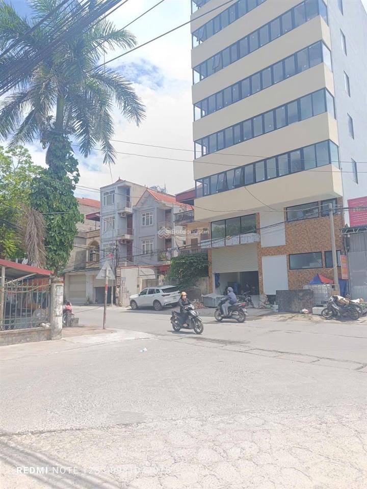Cho thuê gấp mặt sàn toà nhà cuối đường trịnh văn bô kđt vân canh toà nhà 8 tầng 210m2/ sàn