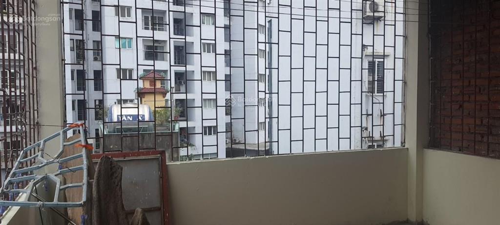 Cho thuê nhà 6/85 nguyễn phúc lai 35m2  5 tầng
