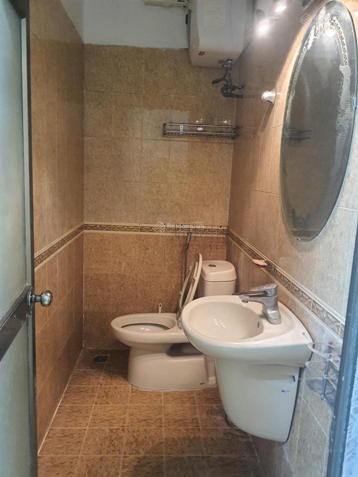 Cho thuê nhà 6/85 nguyễn phúc lai 35m2  5 tầng