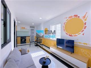 Cho thuê căn hộ 2 phòng ngủ cao cấp có ban công trung tâm bình thạnh