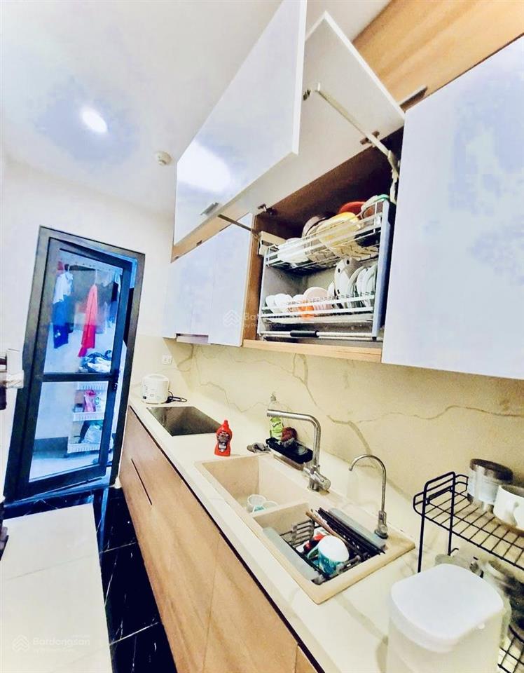 Giá 15,5 tr/tháng. cho thuê căn hộ 2pn, dt 75m, nhà thoáng, ở thích, nhiều tiện ích tại imperia