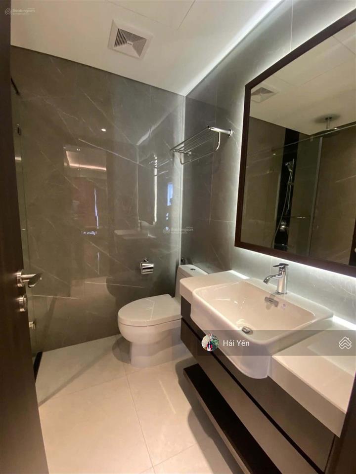 Nguyên hồng, đống đa! cho thuê căn hộ 2pn tại cc cao cấp the gloria, hướng mát, nội thất mới xịn sò