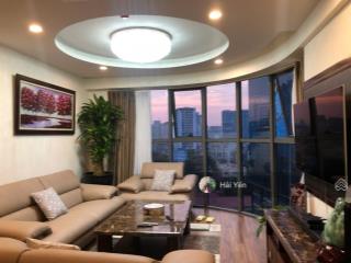 Cho thuê căn hộ 3 phòng ngủ, căn góc, dt 125m2, nội thất hiện đại tại lê văn lương, tòa golden palm