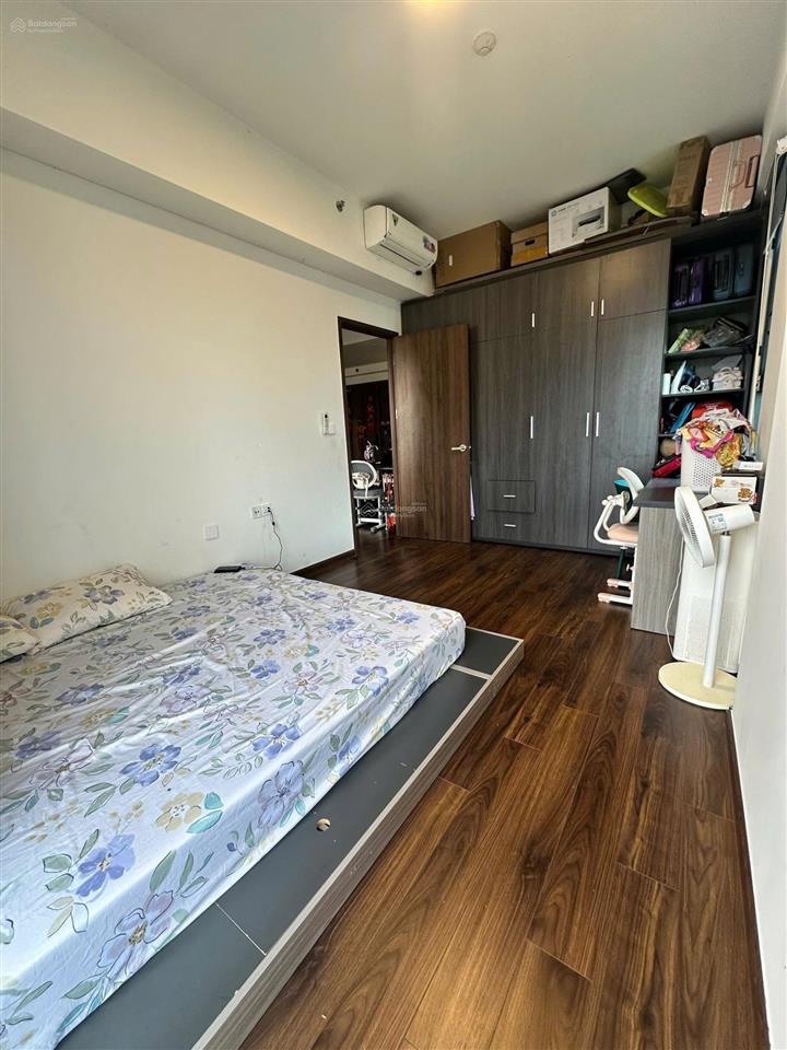 Với 5,8 tỷ sở hữu căn 3pn 2wc/99m2 tại panorama mizuki park, trang bị đầy đủ nội thất.