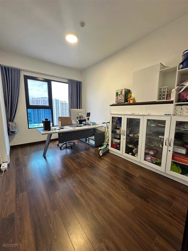 Với 5,8 tỷ sở hữu căn 3pn 2wc/99m2 tại panorama mizuki park, trang bị đầy đủ nội thất.