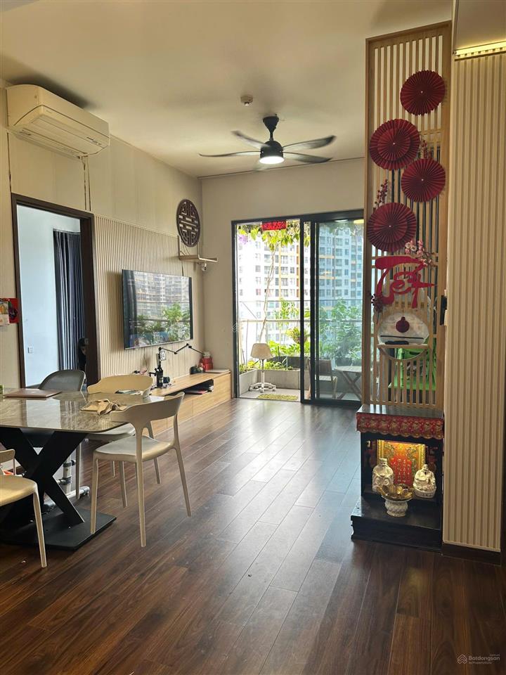 Với 5,8 tỷ sở hữu căn 3pn 2wc/99m2 tại panorama mizuki park, trang bị đầy đủ nội thất.