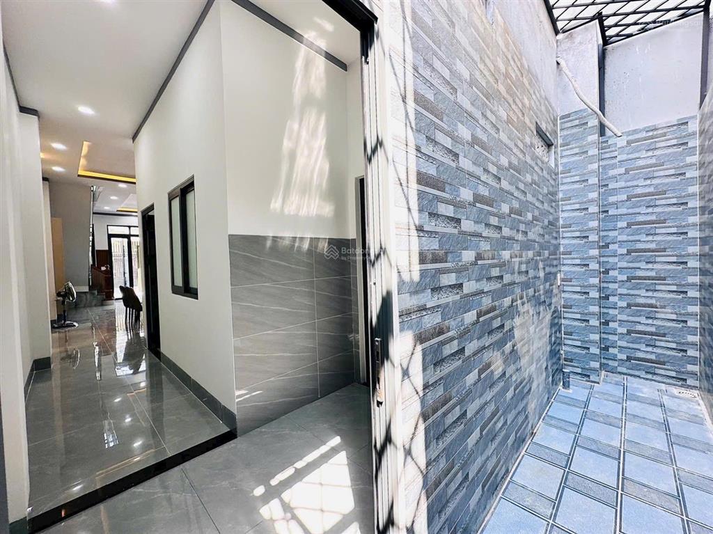 Bán nhà kp3 trảng dài đối diện uỷ ban nhân dân phường