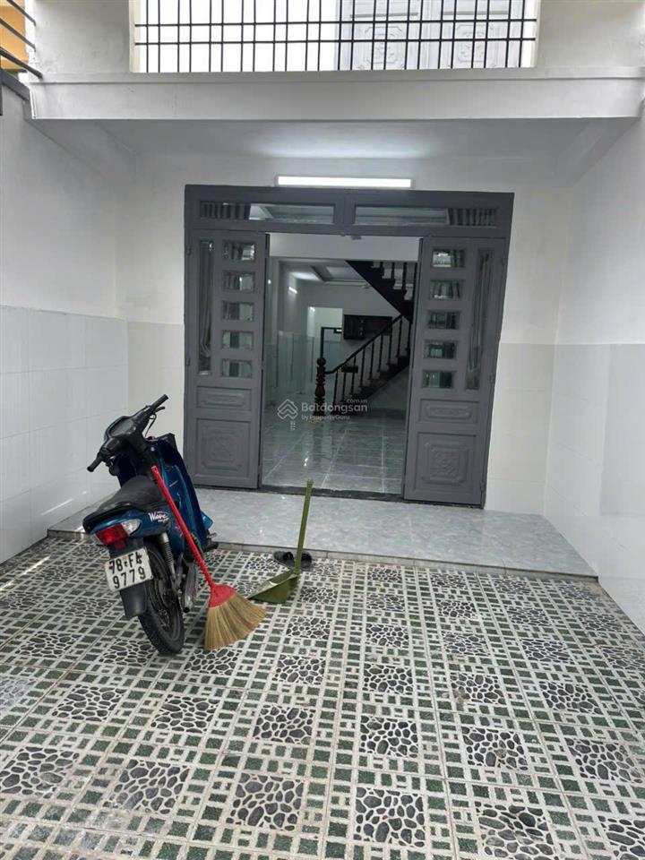 Cho thuê nhà 4pn, 2wc, 12 triệu, 100m2 tại quốc lộ 13, p. hiệp bình phước, tp thủ đức