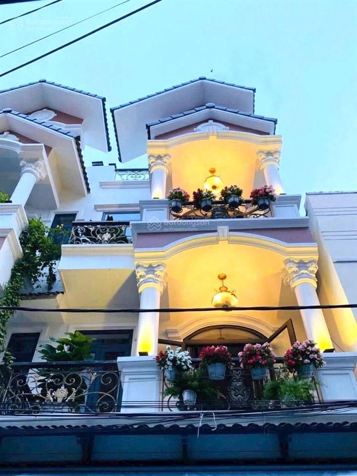 Bán nhà mới 3 tầng ngay chợ hiệp bình 66m2 ngang 4m khu đồng bộ chỉ 7,8 tỷ thương lượng