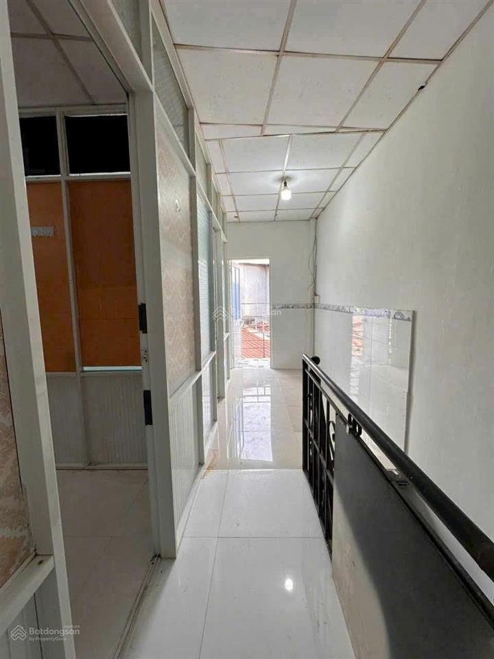 Hiếm có nhà 2 tầng đường tô ngọc vân 28m2 giá chỉ 2,5 tỷ có thương lượng