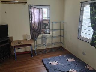 Cho thuê căn hộ 2pn, 1wc, 1 bếp diện tích 38m2 tại z10 tạ quang bửu, hà nội. giá 6 triệu vào ở ngay