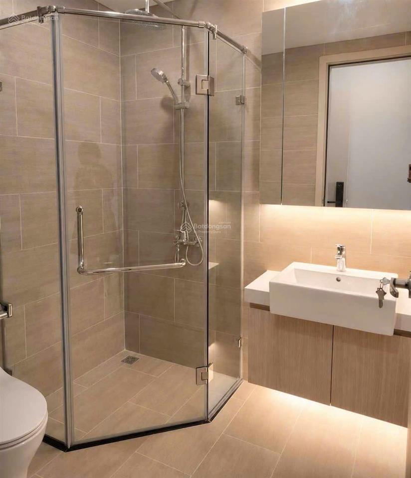 Bán căn hộ 2 pn+ tầng 19 view hồ, công viên  5.6 tỷ có thương lượng