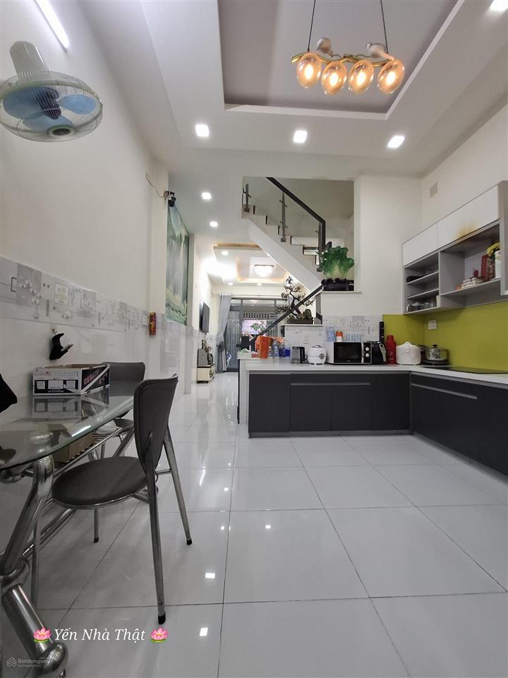 Nhà 2 mặt tiền giá rẻ  khu vực hiếm nhà bán  vừa ở vừa kd,hoặc cho thuê có dòng tiền rất ngon