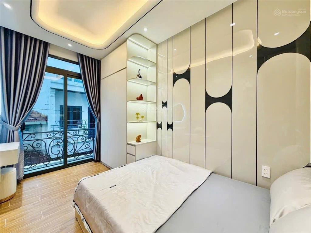 Vài bước chân ra cityland và lotemart  nguyễn văn lượng  nhà phố cao cấp  full nội thất