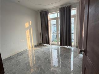 Bán nhà 75m2 ,3 tầng 2 tỷ 9 đang cho thuê 6 triệu / tháng tại phúc an city ( đức hoà  long an )