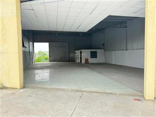 Cho thuê kho xưởng 300 m2 / 13 triệu/tháng đường 824 (đức hoà  long an)