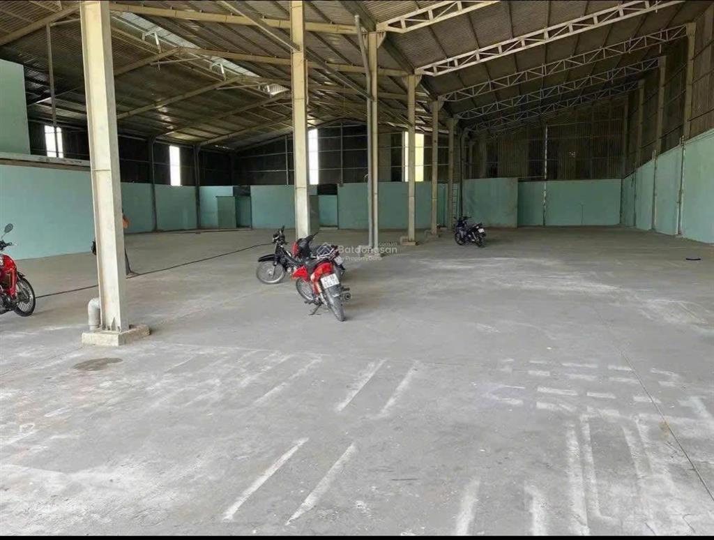 Cho thuê kho xưởng 1500 m² (50tr/tháng đức hòa đông long an)
