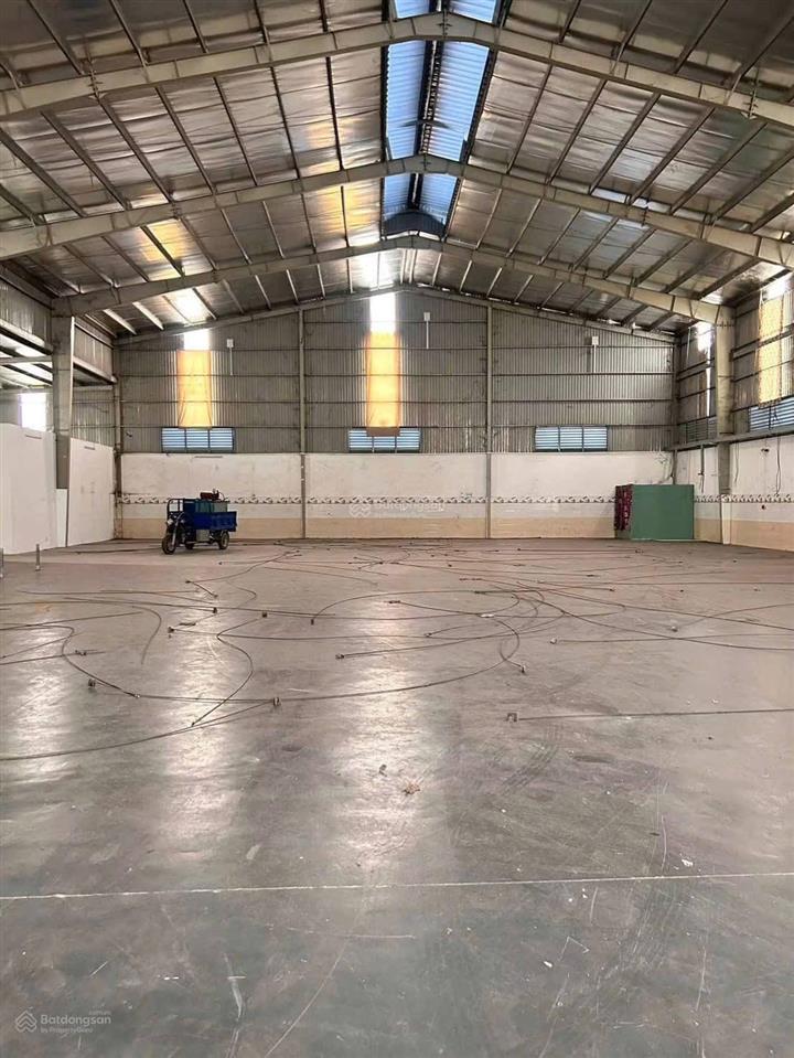 Chủ gửi cho thuê kho xưởng 1500 m2 ( 70 triệu / tháng ) đức hòa đông  long an