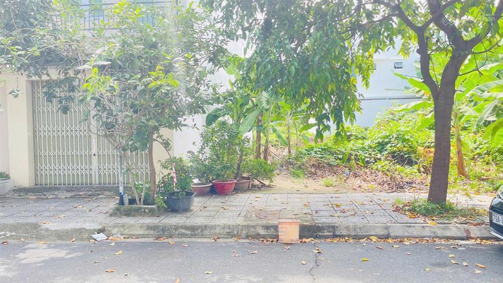 Đất khu đô thị an bình tân đường t5 dt 100m2 ngang 5m